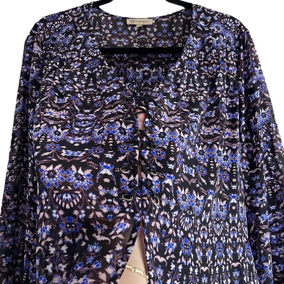 Democracy Sheer Top Womens XL Bohemian Lace Up V Neck Long Bell Sleeves Pintuck - Picture 3 of 11